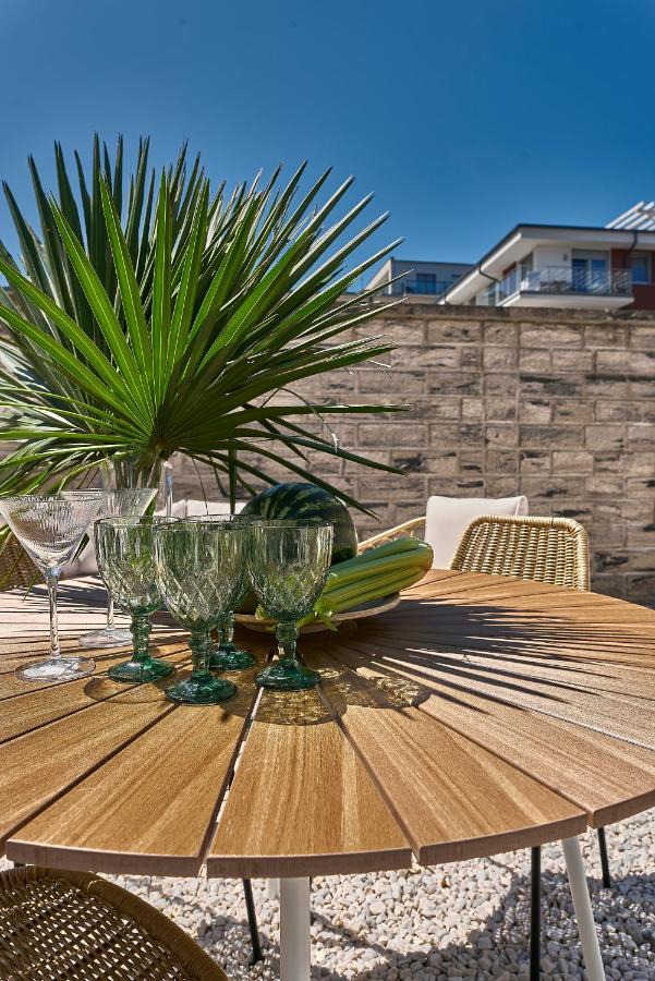 Szafirowe Apartamenty 1 Kryty Basen I Sauna Resort Klifowa Rewal Exterior photo