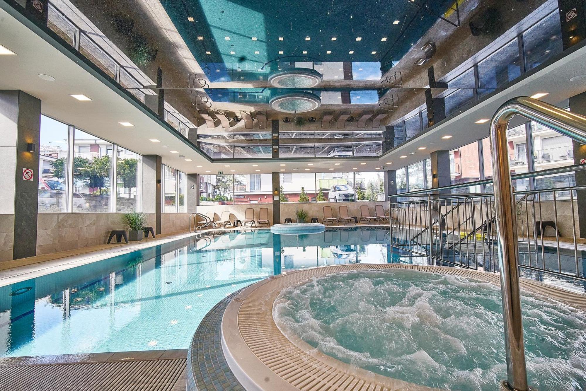 Szafirowe Apartamenty 1 Kryty Basen I Sauna Resort Klifowa Rewal Exterior photo